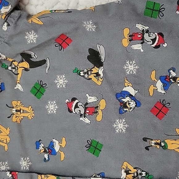 Disney Mickey and Friends Christmas button down 12m - Picture 2 of 5